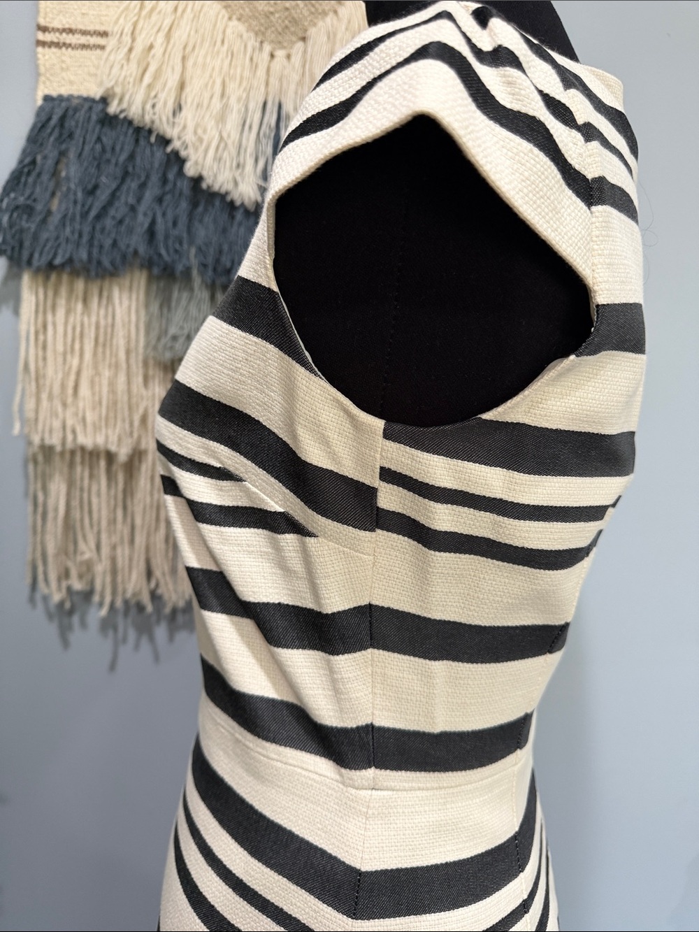 J.Crew Black Cream Striped Sheath Dress Cap Sleeve Career Cocktail Size 0 - Picture 5 of 11